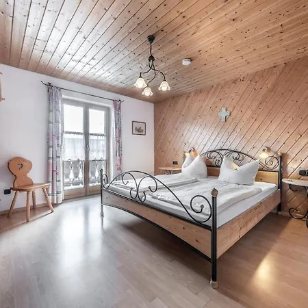 Apartment Haus Heiss *