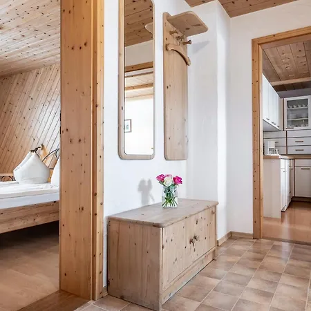Haus Heiss Apartment *